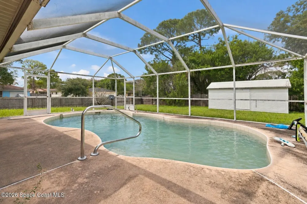 997 Hood Street NW Palm Bay, FL 32907