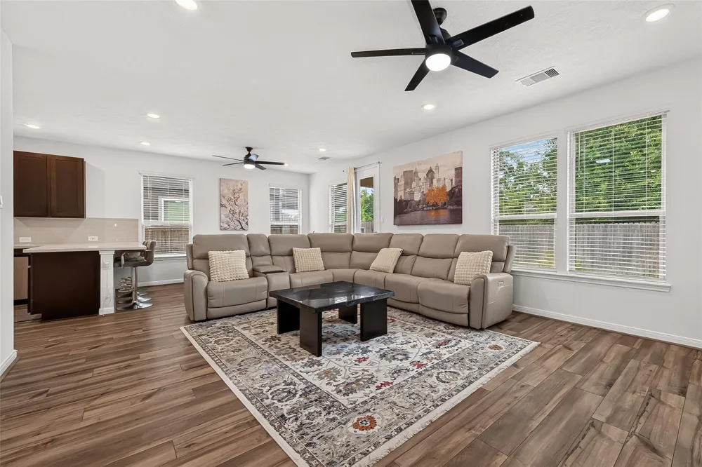 27571 Bello Bend Lane Magnolia, TX 77354