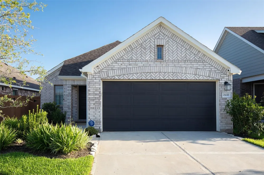 21650 Sandy Dune Drive Cypress, TX 77433