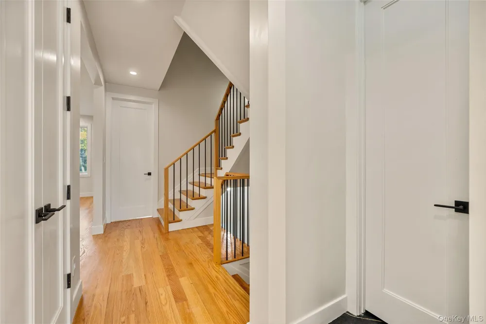17 Lazer Court #201 Spring Valley, NY 10977