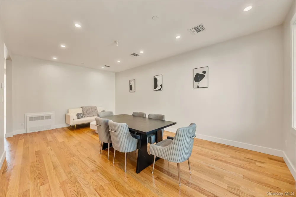 17 Lazer Court #201 Spring Valley, NY 10977