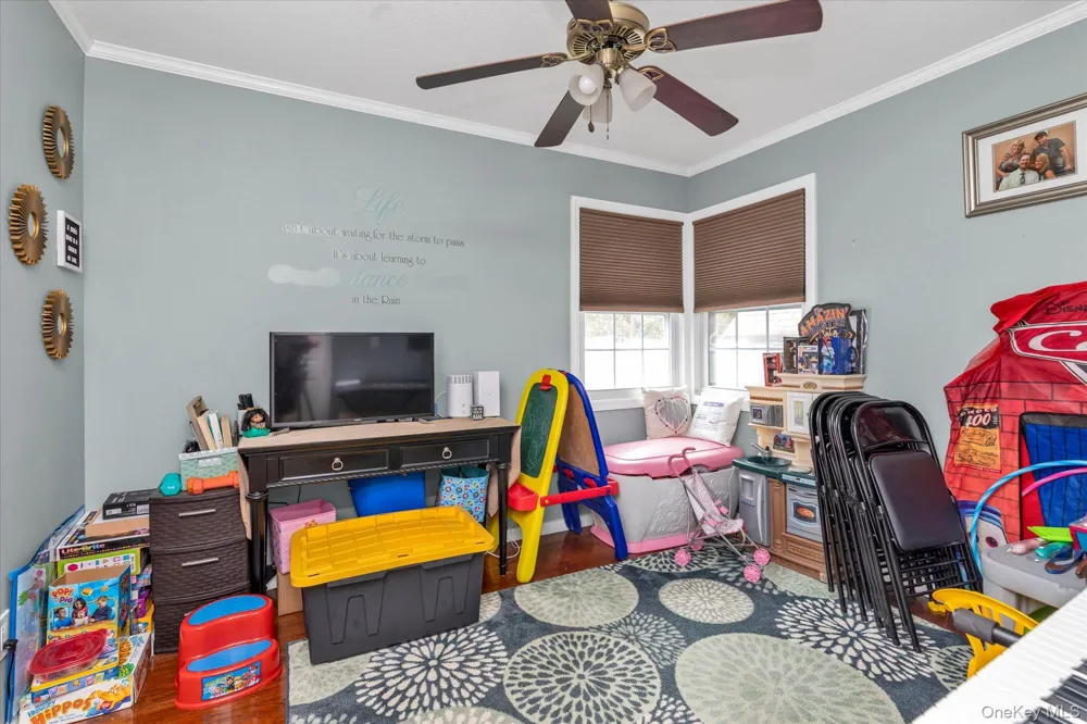 3917 Miller Place Levittown, NY 11756