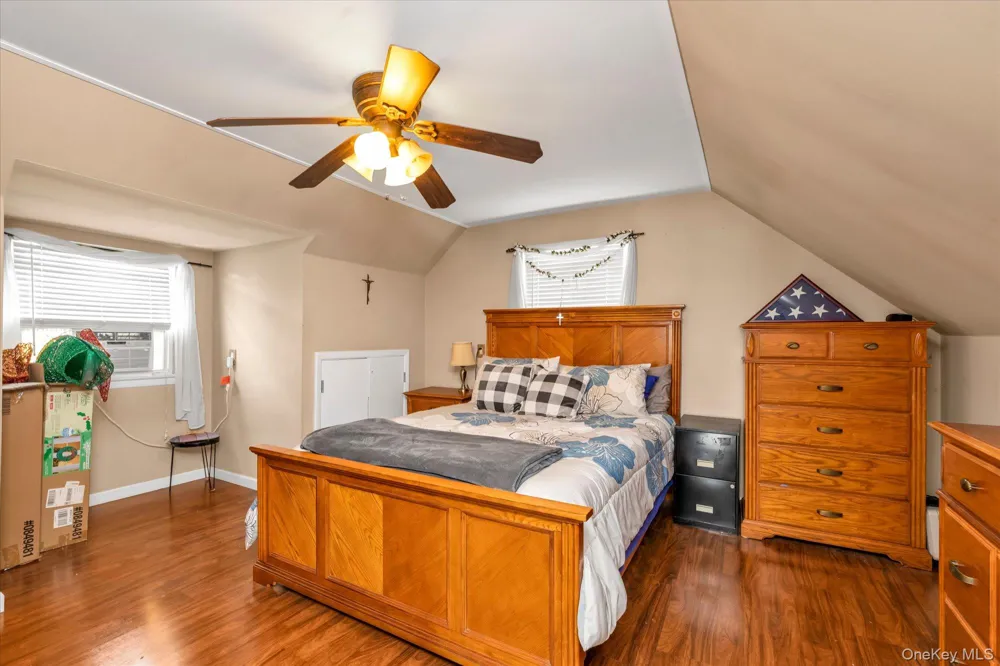 3917 Miller Place Levittown, NY 11756