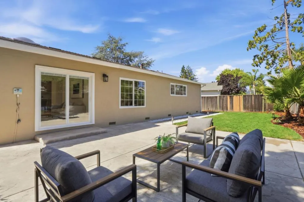 6227 Gibson Court Pleasanton, CA 94588