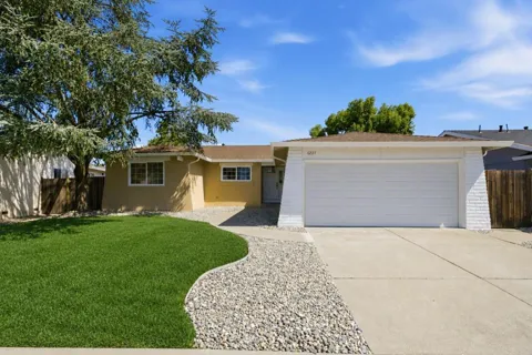 6227 Gibson Court