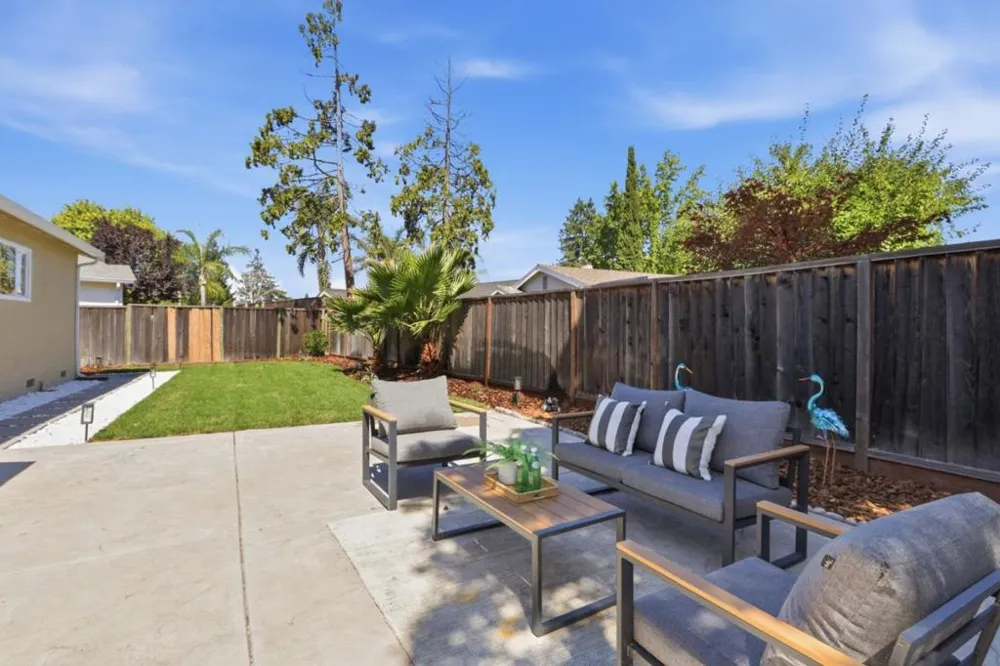 6227 Gibson Court Pleasanton, CA 94588