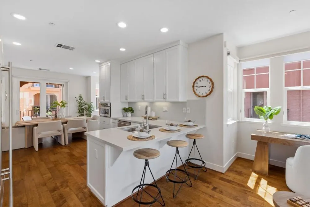 2876 Catalino Street San Mateo, CA 94403