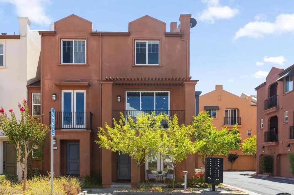 2876 Catalino Street San Mateo, CA 94403