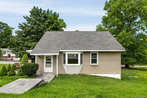 35 Willow Road