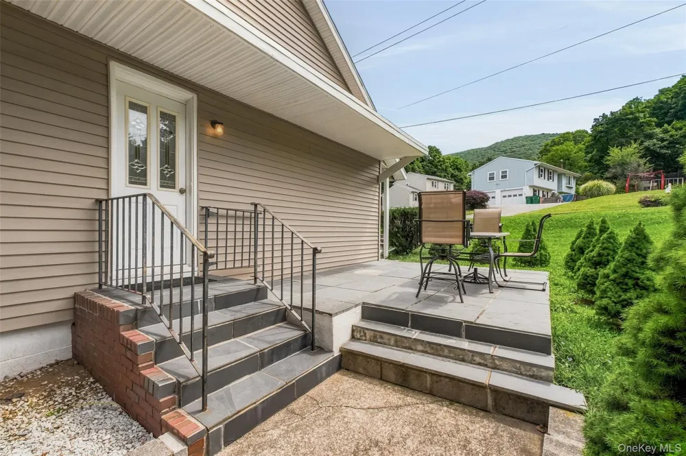 35 Willow Road Beacon, NY 12508
