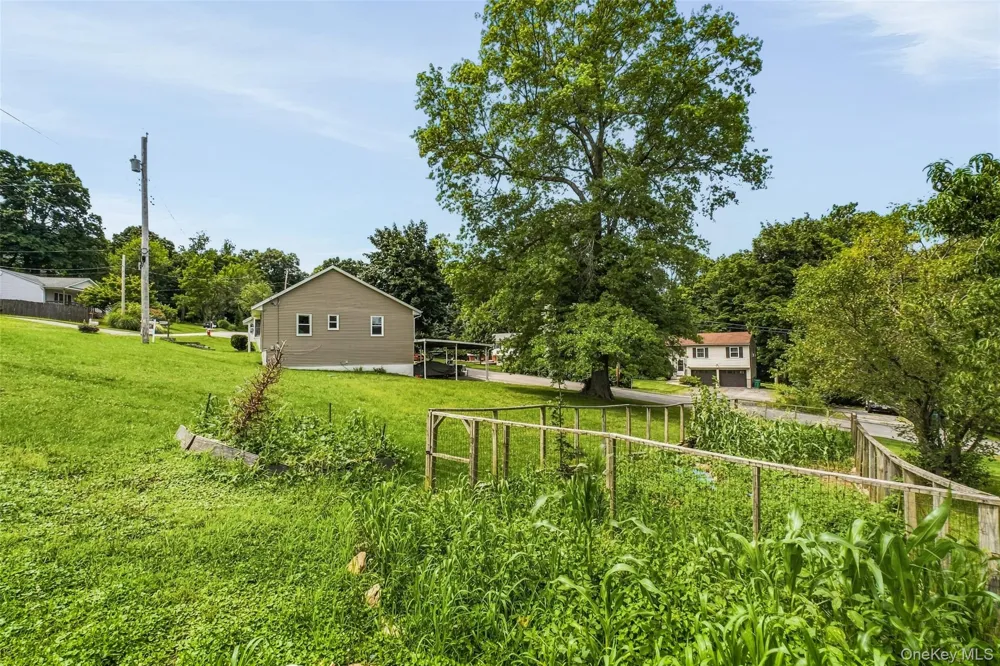 35 Willow Road Beacon, NY 12508