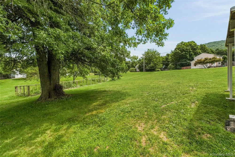 35 Willow Road Beacon, NY 12508
