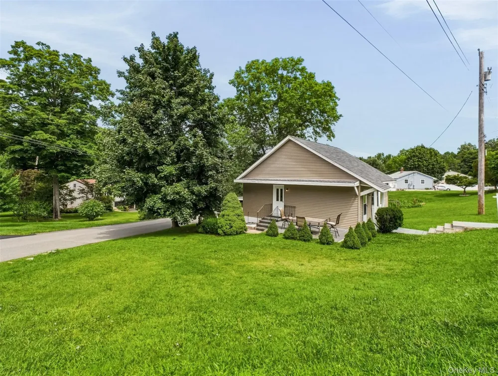 35 Willow Road Beacon, NY 12508