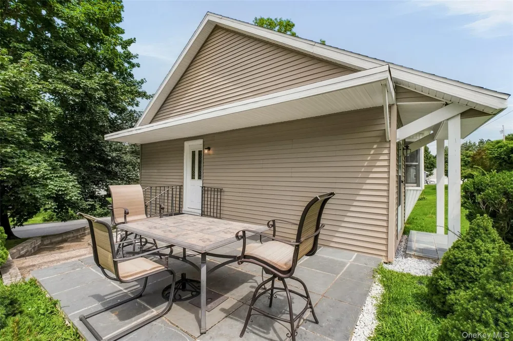 35 Willow Road Beacon, NY 12508