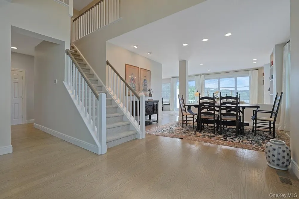 29 Country Club Lane Pleasantville, NY 10570
