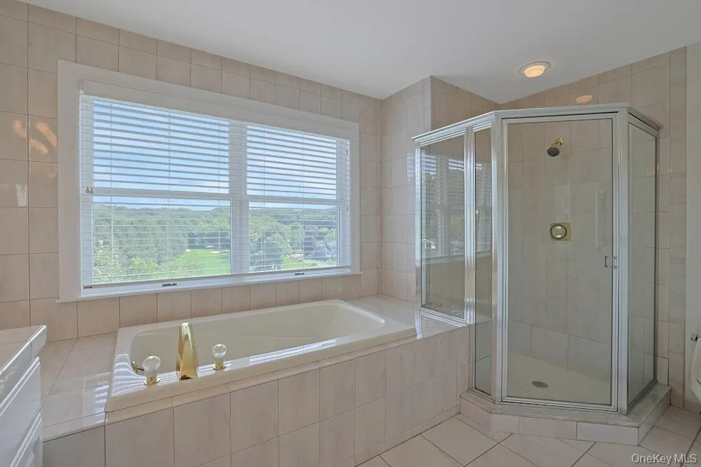 29 Country Club Lane Pleasantville, NY 10570