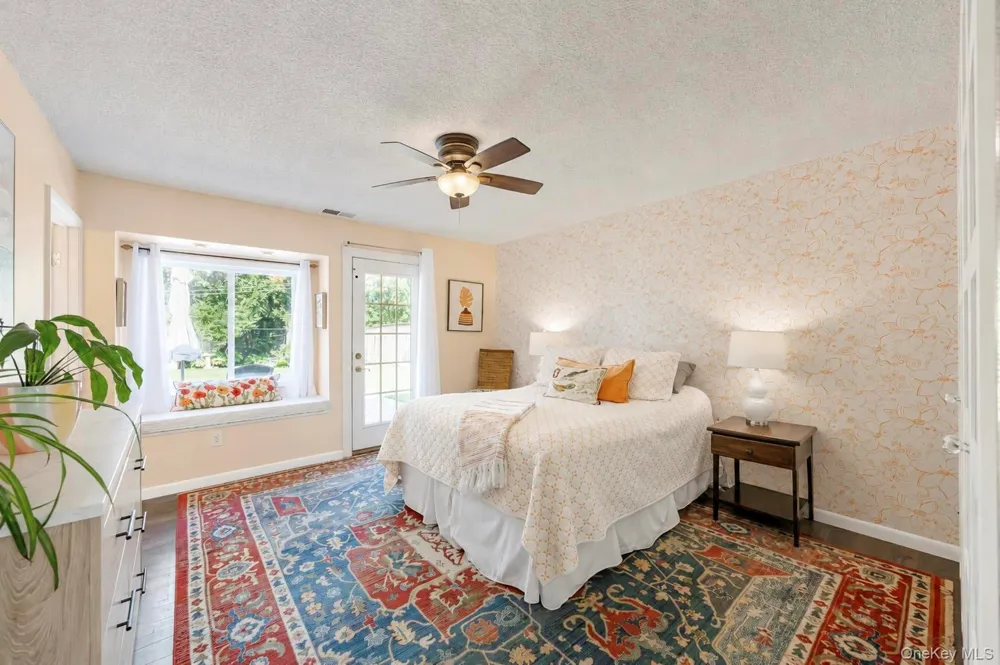 876 Greenbelt Parkway W Holbrook, NY 11741