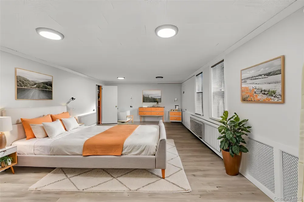 124 Bradford Avenue Mamaroneck, NY 10543