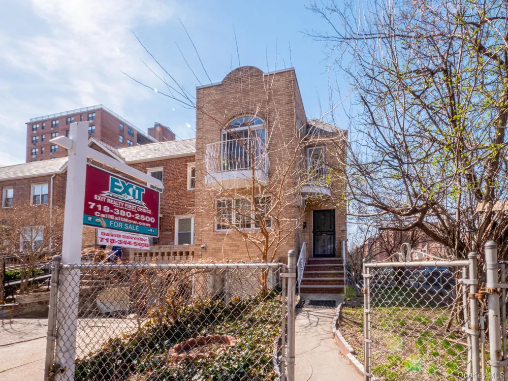 98-25 67th Avenue Rego Park, NY 11374