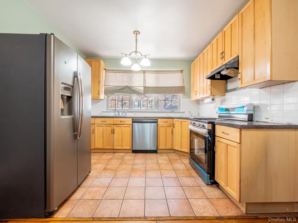 98-25 67th Avenue Rego Park, NY 11374