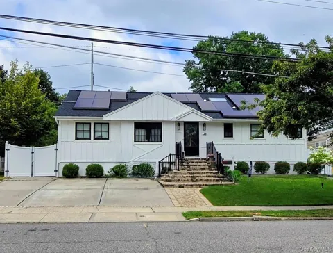 49 Miller Boulevard