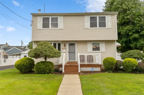 320 Aster Road