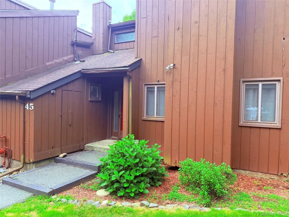 45 Redwood Drive Highland Mills, NY 10930