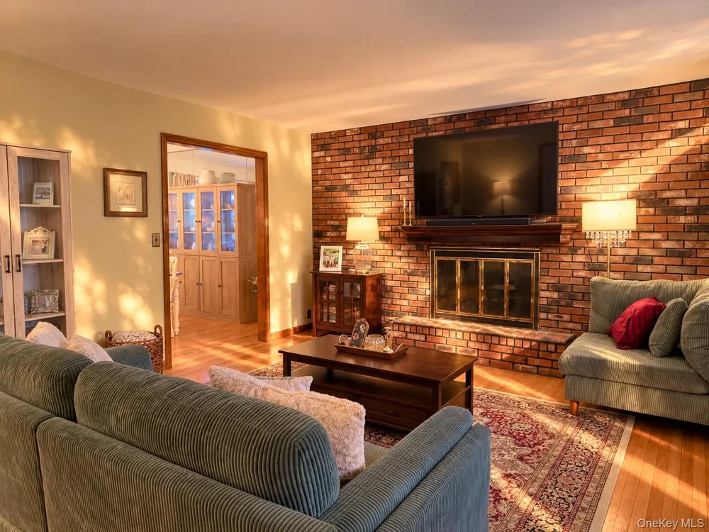 24 Lake Trail Carmel, NY 10512