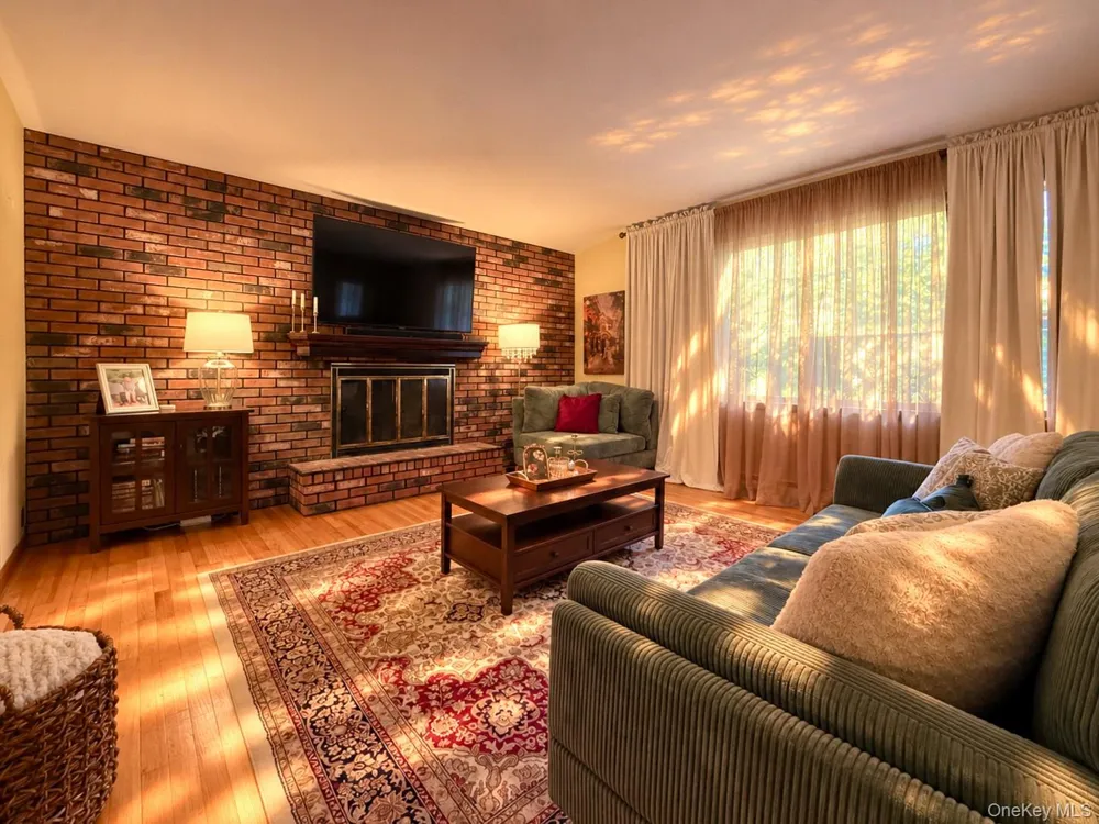 24 Lake Trail Carmel, NY 10512