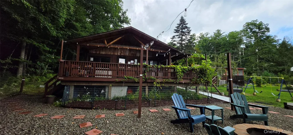 586 Lake Shore Lane Narrowsburg, NY 12764