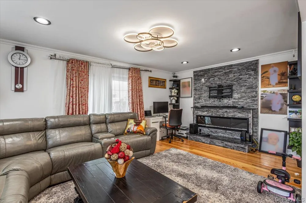 160-49 91st Street Howard Beach, NY 11414