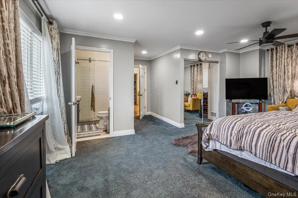 160-49 91st Street Howard Beach, NY 11414