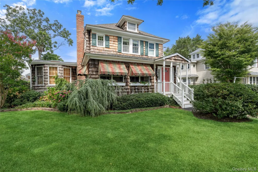 51 Hamilton Street Sayville, NY 11782