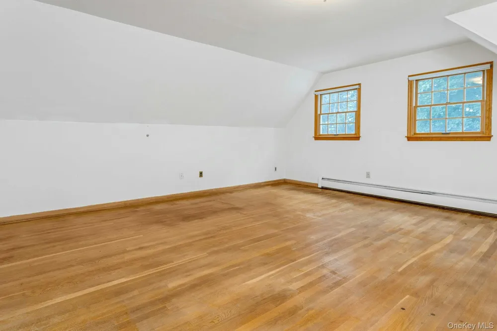 5 Spruce Pond Lane Bedford, NY 10506