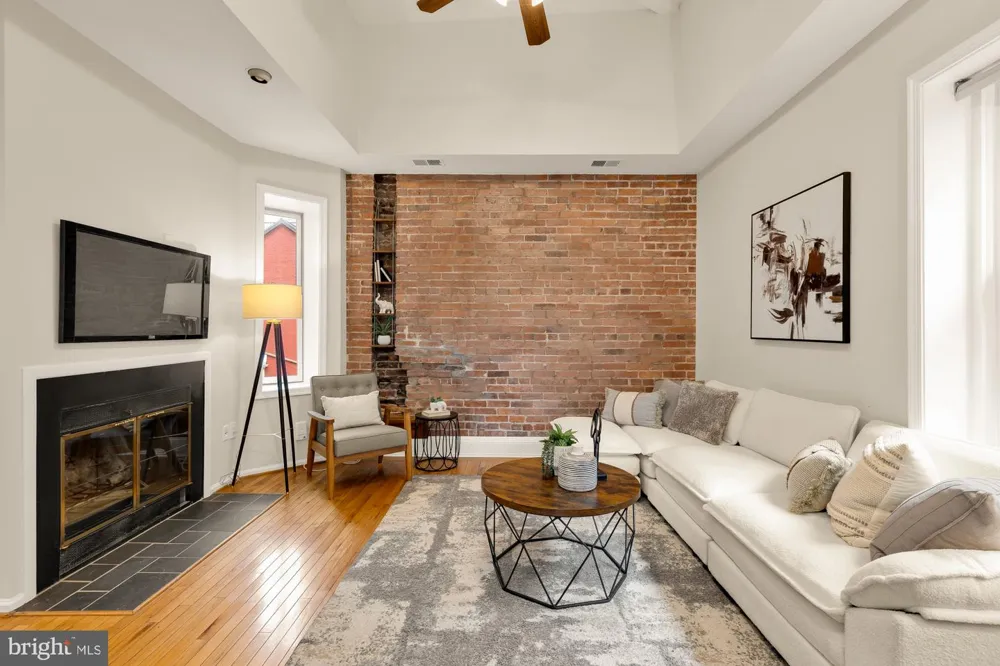 1935 17TH STREET NW #5 Washington, DC 20009