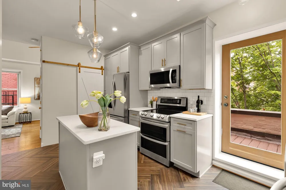 1935 17TH STREET NW #5 Washington, DC 20009