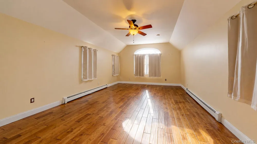 712 Parsonage Street #2 Baldwin Harbor, NY 11510
