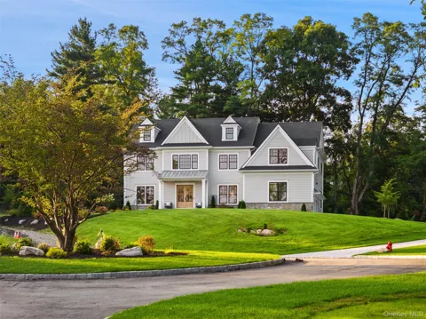 361 Long Hill Road E