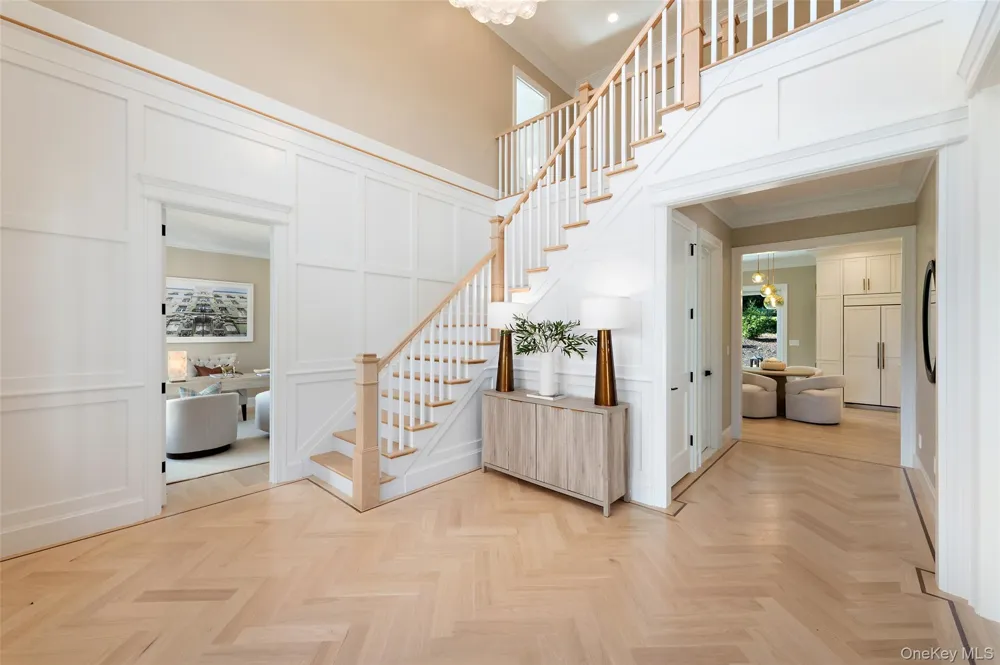361 Long Hill Road E Briarcliff Manor, NY 10510