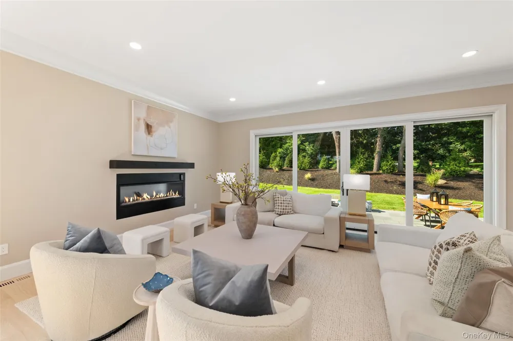 361 Long Hill Road E Briarcliff Manor, NY 10510