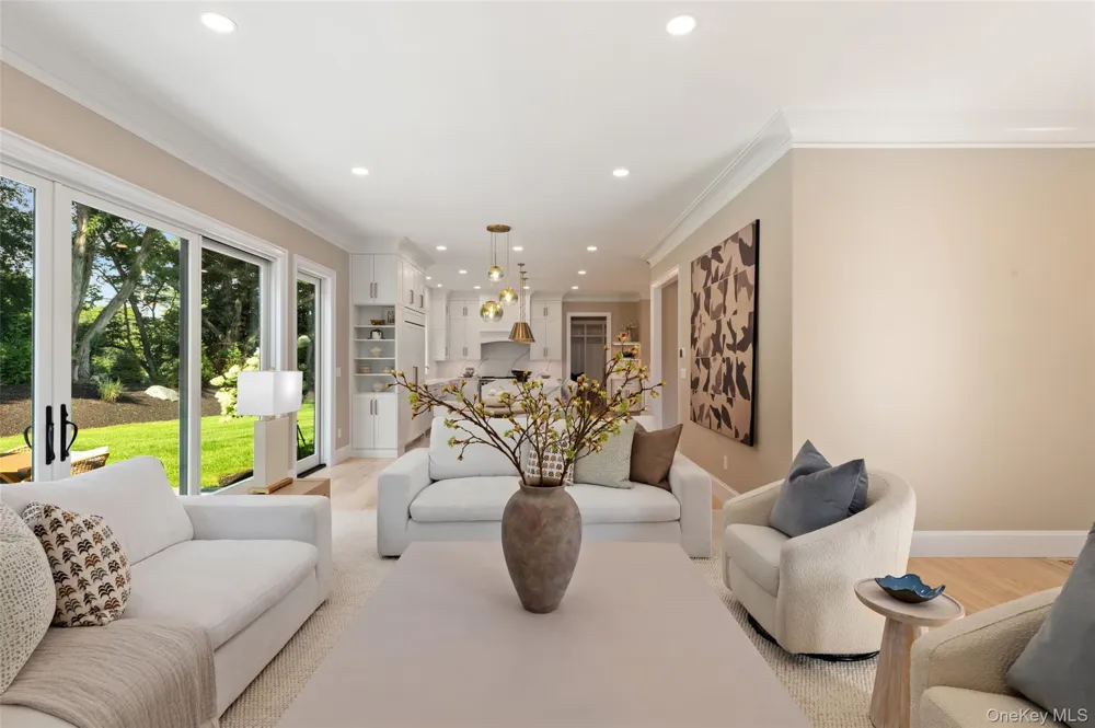 361 Long Hill Road E Briarcliff Manor, NY 10510