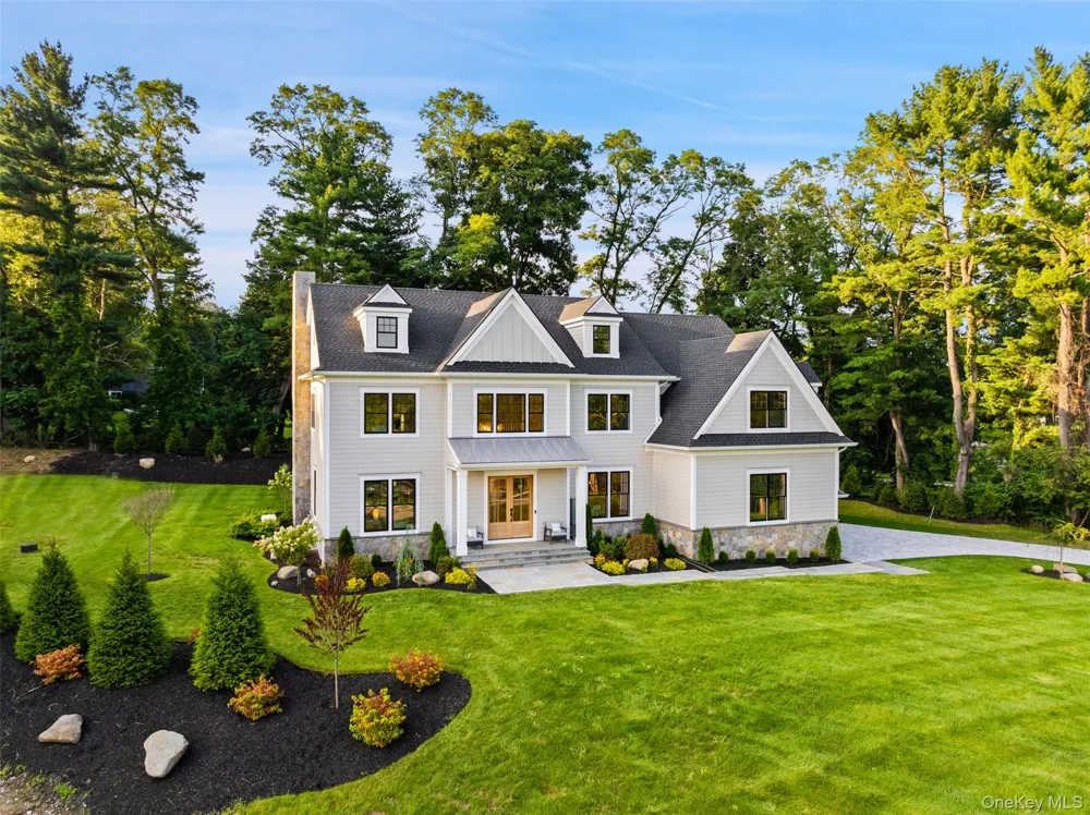 361 Long Hill Road E Briarcliff Manor, NY 10510