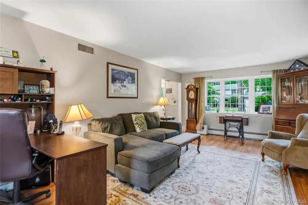 3 Palfrey Street Stony Brook, NY 11790
