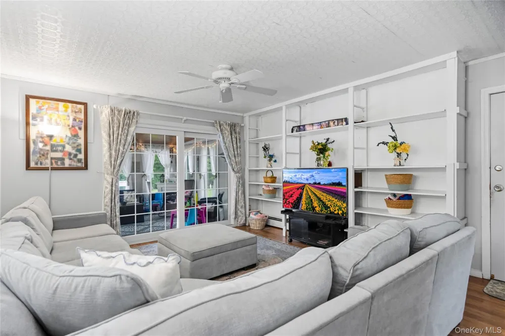 3 Palfrey Street Stony Brook, NY 11790
