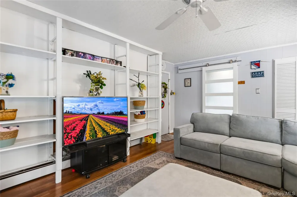 3 Palfrey Street Stony Brook, NY 11790