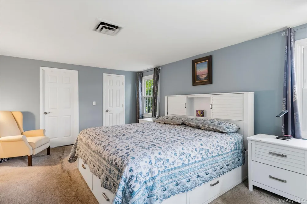 3 Palfrey Street Stony Brook, NY 11790