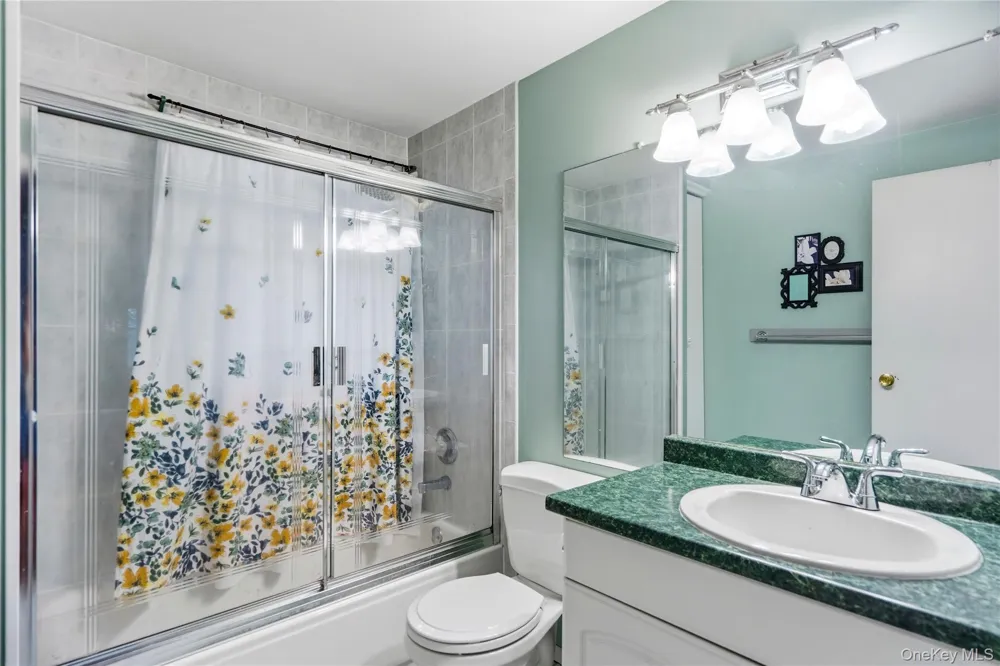 3 Palfrey Street Stony Brook, NY 11790