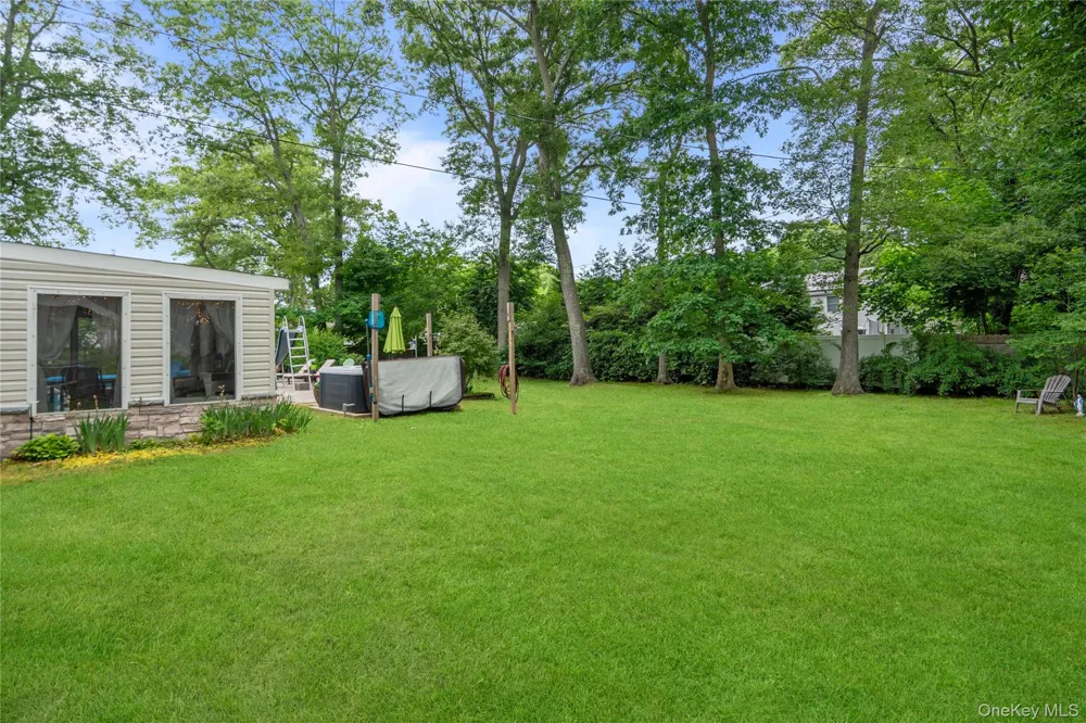 3 Palfrey Street Stony Brook, NY 11790