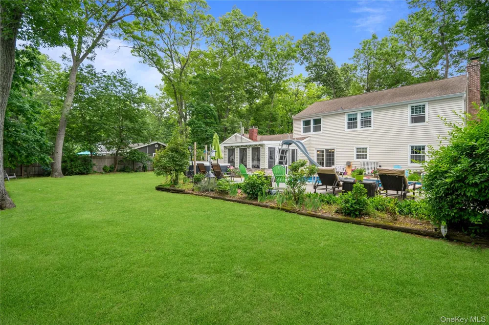 3 Palfrey Street Stony Brook, NY 11790