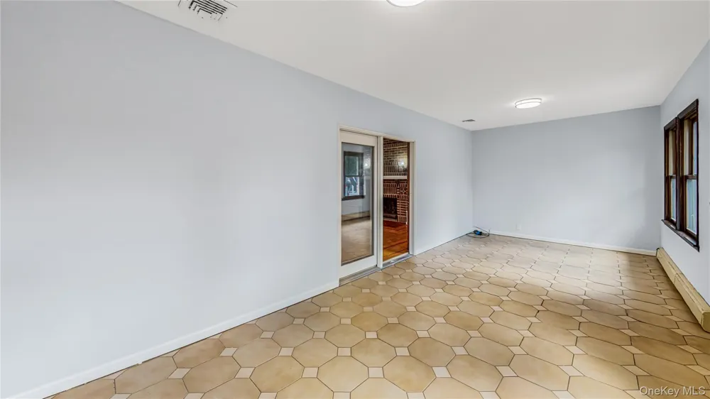 20-62 49th Street Astoria, NY 11105